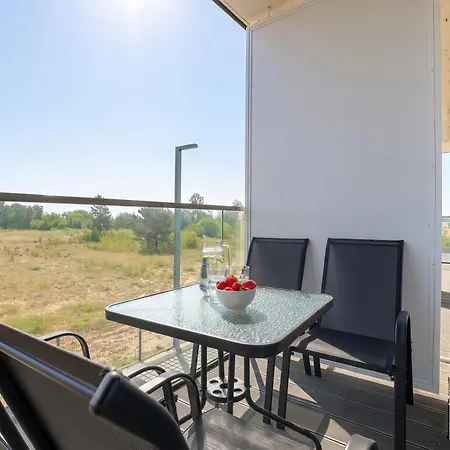 Art - Elegant In With Rooftop Seasonal Pool By Renters Mielno (Koszalin)