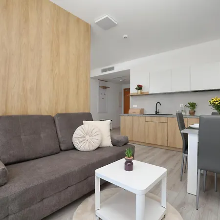 Apartamento Art - Elegant In With Rooftop Seasonal Pool By Renters *